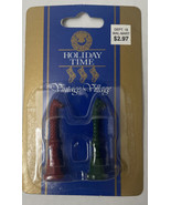 Vtg Ser of 2 Posts 2” Holiday Time Christmas Village Accessories - $13.70 CAD