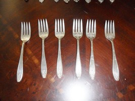 W. Rogers &amp; Sons AA 6 forks salad/dessert 6&quot; long, engraved, silverplate[8] - £27.19 GBP