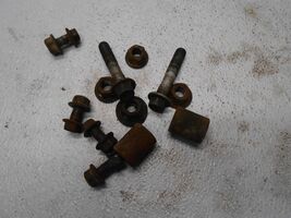 1999 Ford Ranger Transmission Crossmember Botls And Nuts Cross-Member Cross - $41.99 CAD