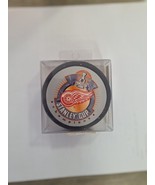 Vintage 1998 Detroit Red Wings Stanley Cup Champions Puck NIP - $15.43 CAD
