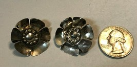 Vintage Flower Shaped Stud Earrings Sterling Silver .925 - £11.99 GBP