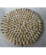 g43o Handmade Table Wall Decor Cowrie Shell Trivet Hot Pad 6 inch diamet... - £7.75 GBP