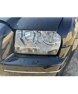 Driver Left Headlight Halogen Without Projector Fits 08-10 300 104732142 - $165.82 CAD