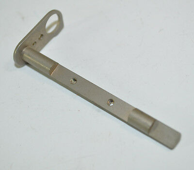 OMC Evinrude Johnson Throttle Shaft &amp; Arm Assembly  Part# 377232 - $11.42
