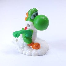 McDonalds 2018 Nintendo Yoshi figure toy collectible Mario Bros - $2.96