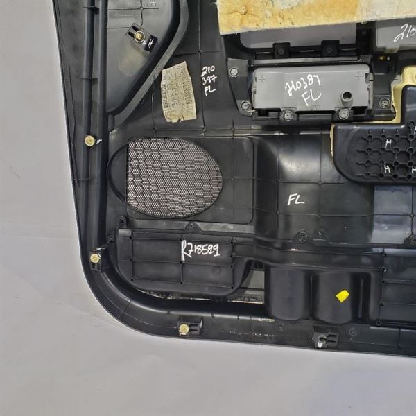 Front Left Interior Door Panel Has Wear OEM 2007 Toyota Tundra Item image 9