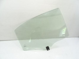 Mercedes W221 S400 S550 glass, door window, right rear 2217301818 w/ heat reflec - $177.64