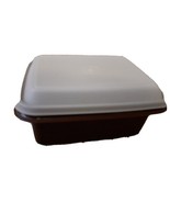 Vintage Lunch Box from Tupperware - Brown with off white lid - - €5,27 EUR