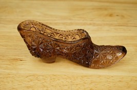 Vintage Glass LE Smith Daisy &amp; Button Purple Shoe Slipper Figurine - $10.88