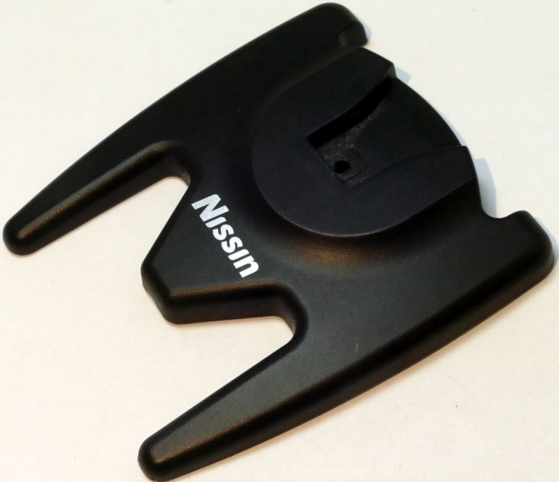 NISSIN Flash tripod stand adapter 1/4&quot; screw 160 866 - $16.97