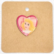 Sleeping Beauty Disney Carrefour Pin: Aurora Pink Heart - $12.90