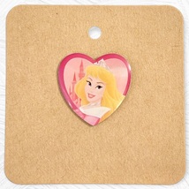 Sleeping Beauty Disney Carrefour Pin: Aurora Pink Heart - £10.15 GBP