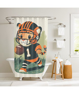 Tucker the Touchdown Tiger Shower Curtain by Dancing Littles Jungle - €34,27 EUR