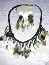 Mother Of Pearl Geometric Shapes Graduating Strands Necklace and Earrings Set - £39.64 GBP