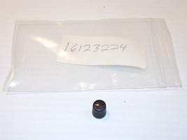 1984 - 1996 Chevrolet Corvette Radio Volume Knob NOS 85 86 87 88 89 80 91 92 93+ - £10.86 GBP