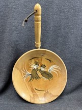 Vtg Large Mid Century Wooden Hanging  Handled Snack Bowl Fighting Roosters Japan - £9.36 GBP