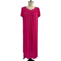  VTG Miss Elaine  L Fuchsia Pink Nylon Nightgown Embroidered Floral yoke... - $108.78 CAD