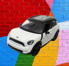 Mini Cooper S Countryman White MotorMax Scale 1:43 - £29.71 GBP