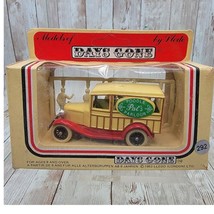 Lledo Models of Days Gone Pat&#39;s Poodle Parlour Truck - $8.01