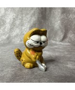 VINTAGE Garfield the Cat 2.5&quot; Ceramic Figurine Golf Putting Enesco 1981 - $10.39