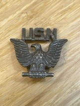Vintage US Navy Enlisted Cap Badge Unites States Military Militaria KG JD - $24.75