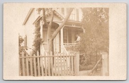 RPPC Cute Victorian Cittage Behind The Picket Fence Real Photo Postcard A46 - £6.35 GBP