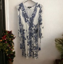 Lulus Dress Size XS Blue White Paisley V Neck Flowy Maxi Shoulder Cut Outs NWT - £33.62 GBP