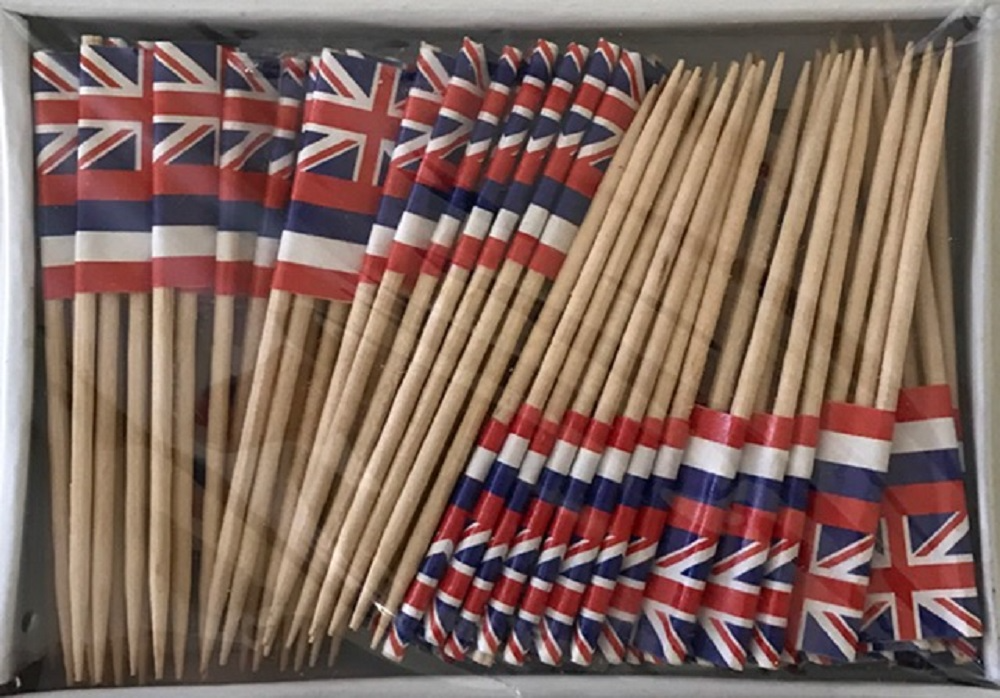 One Box of 100 Hawaii Toothpick Flags, 100 Small Mini State Flags - $7.90