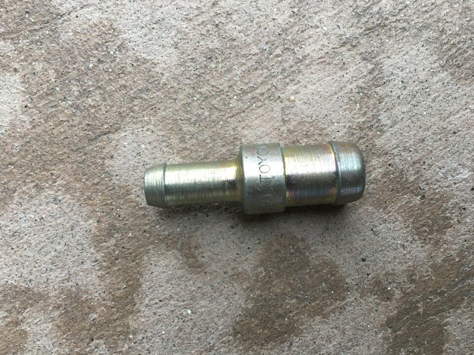 PCV Valve 12204-35040 FOR Lexus LX450 Toyota Land Cruiser 4RunnerOEM 122... - $5.78