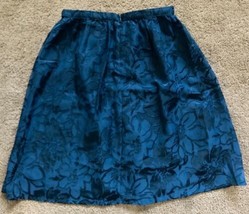 Brand Forever 21 Women Elegant Skirt Green Aquamarine Color Size M Beautiful - £23.72 GBP