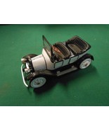 Great Collectible CHEVROLET Model Car 1:32 scale 1915 Five Passenger BAB... - £12.36 GBP