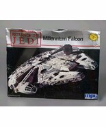 Vintage Star Wars Millennium Falcon MPC Model Kit Sealed Contents *DAMAG... - $1,197.13 MXN