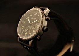 NIB men&#39;s quartz Stauer daily textured black dial chronograph with warranty! - £59.53 GBP
