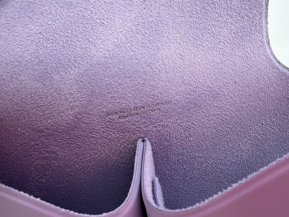Apple Airpods Max genuine Headphones Replacement Smart Case - Lilac Item image 3