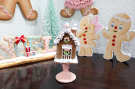 Christmas MINI Pedestal GINGERBREAD Pink House Figurine Tabletop Sign De... - $22.76