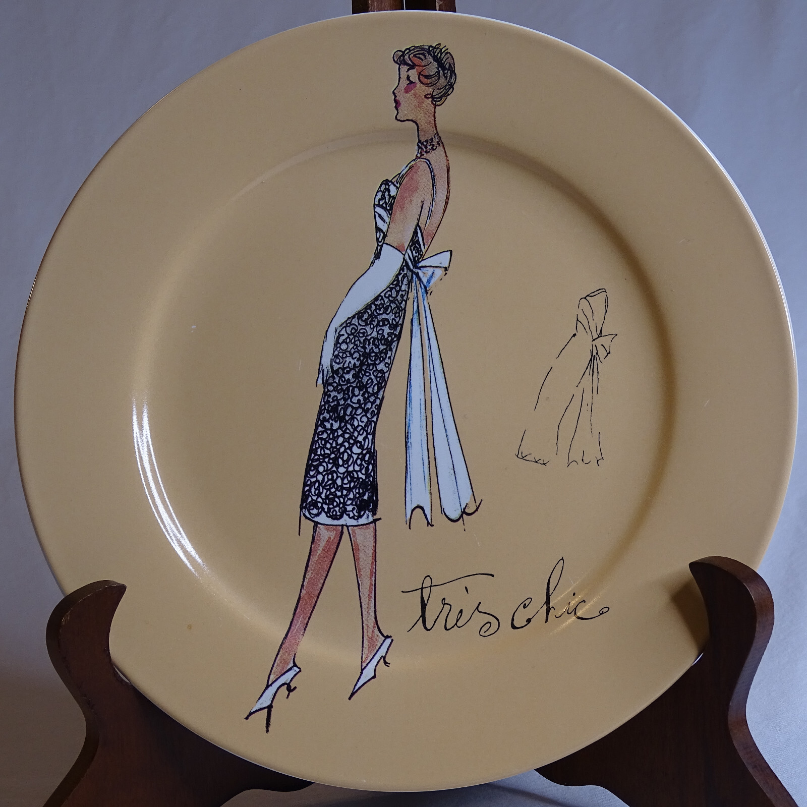 ROSANNA PLATE FRENCH FASHION CHIC RETRO APRICOT DESSERT OR SALAD Plate  ... - $4.20