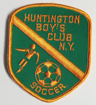 Huntington Boys Club NY Soccer Clothing Embroidered Souvenir Trading Pat... - £6.24 GBP