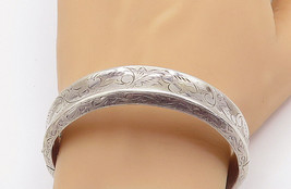 SIAM 925 Silver - Vintage Floral Swirl Vine Hollow Bangle Bracelet - BT3416 - £71.78 GBP