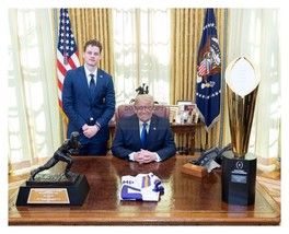 Donald Trump With Quarterback Joe Burrow 8X10 Photo Reprint - £6.66 GBP