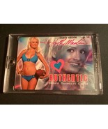 2005 Bench Warmer Holly Madison Bikini Swatch AUTO 6/10 - $2,402.97 MXN