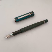 Cleo Skribent Ebonite Green Fountain Pen, 14kt Medium Nib Made in Germany - £323.99 GBP