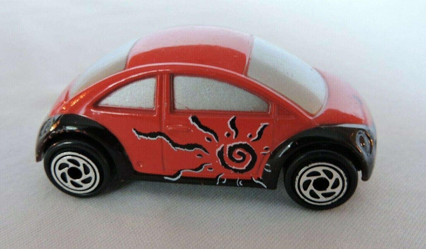 Primary image for Matchbox Volkswagen Beetle Bug VW Concept Red Sun Toy Car Diecast 1998