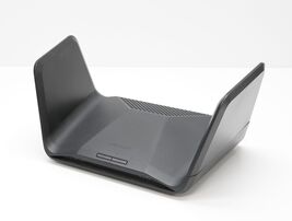NETGEAR Nighthawk AX6600 Tri-Band Wi-Fi 6 Router - Black (RAX70-100NAS) image 2