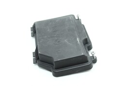 2015-2021 MERCEDES C300 W205 FRONT ENGINE BAY FUSE BOX UPPER COVER LID H1598 image 3