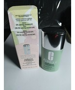Clinique Redness Solutions Makeup Foundation SPF 15, CN52 CALMING NEUTRA... - €25,99 EUR