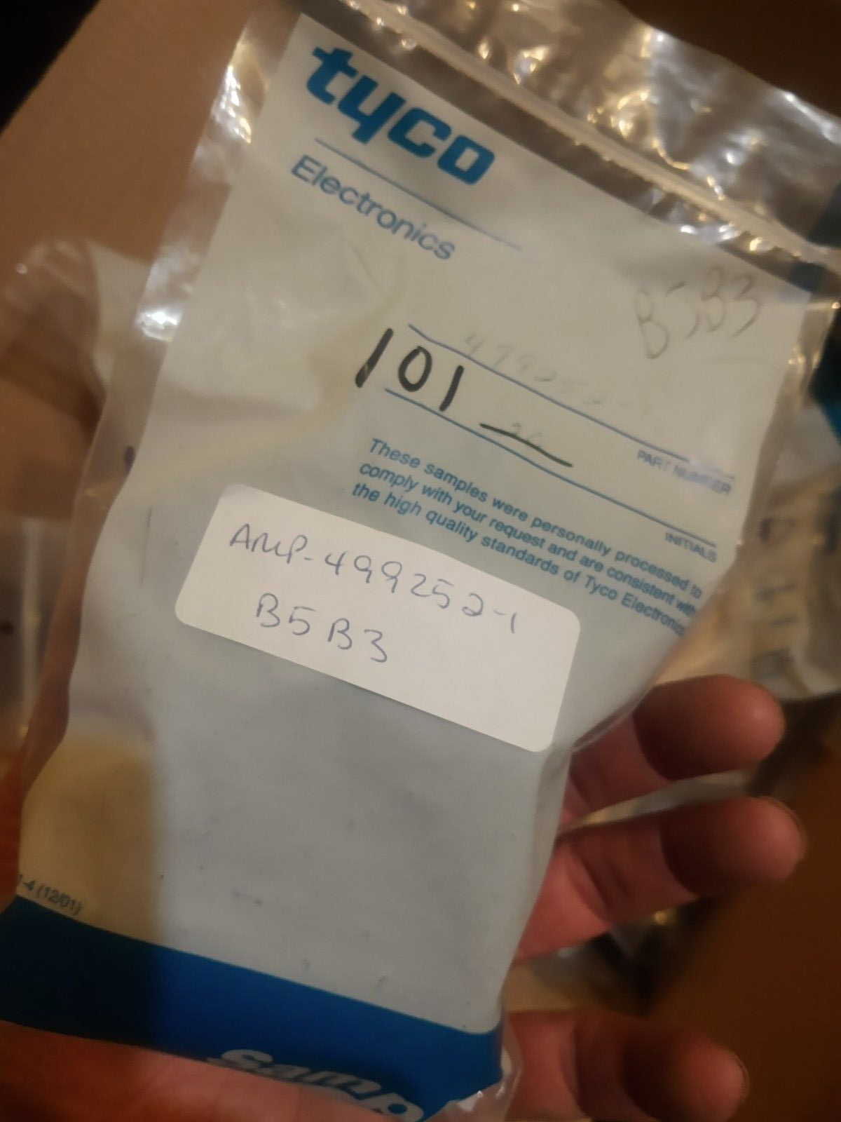 Neuf Lot De 100 Connectivité Te Décharge de Traction Douille Ruban Conne... - $15.17