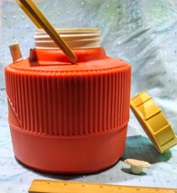 Vintage Poloron Vacucel® Ins. Orange Hot/Cold Plastic One Gal. Playtime Thermos - £15.92 GBP