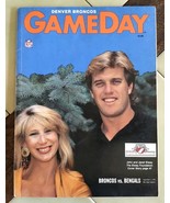 DENVER BRONCOS GameDay NFL Magazine ELWAY FOUNDATION Cover (September 1,... - £11.67 GBP