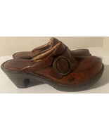 BORN WOMENS BROWN LEATHER SLIP-ON CLOGS SHOES SIZE 10 - $40.60 CAD