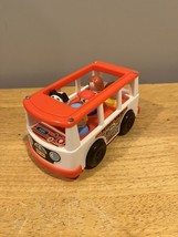 Vintage Fisher Price Little People 1969 #141 Mini Bus With Figures - $19.79